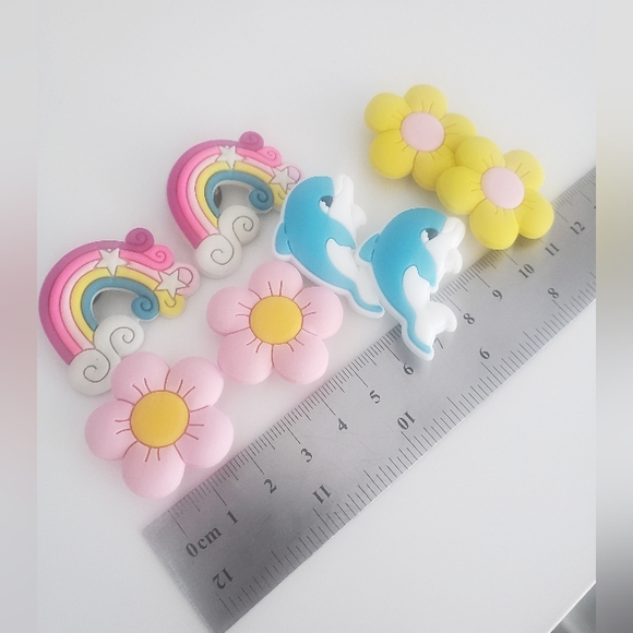 CROCS Accessories - Croc Charms With Matching Sets - Flower Dolphin Rainbow